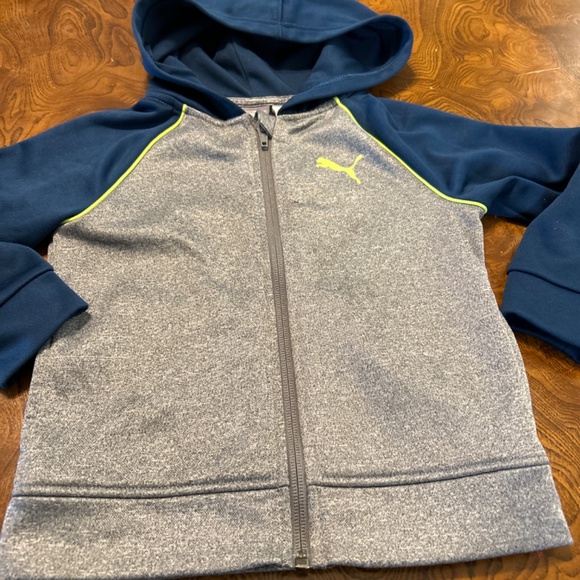 10 for $50     Puma Hoodie - Picture 2 of 4